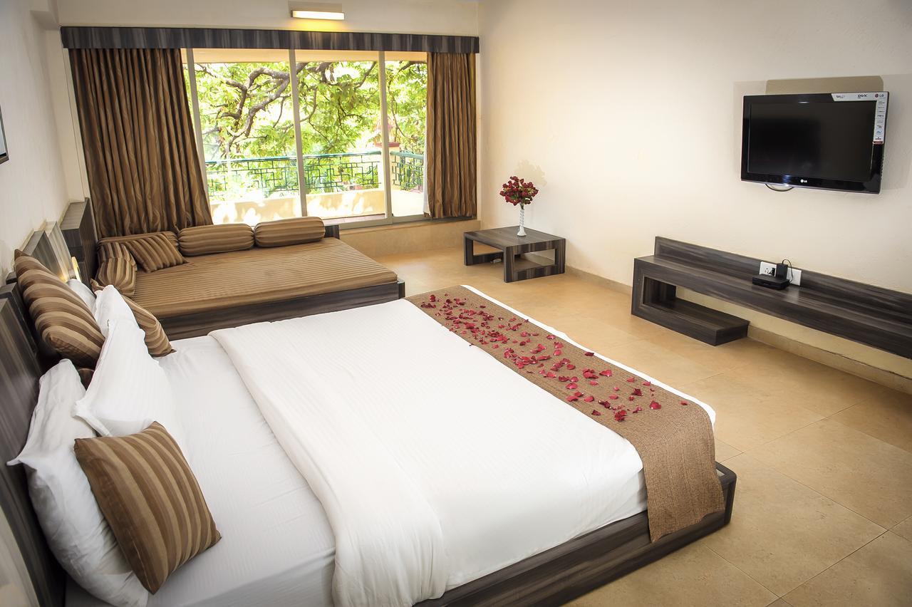 Adamo The Resort Matheran Eksteriør bilde